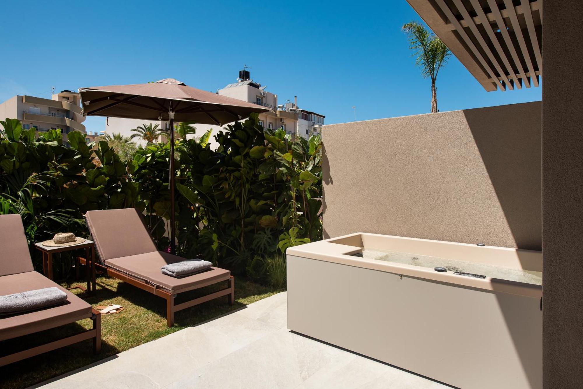 Cosmeen Lifestyle Boutique Stay Hersonissos  Exterior photo